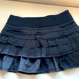Lululemon tennis sport skirt 6